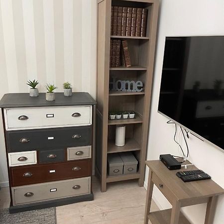 Апартаменты Cosy Apartmant In Годонин Экстерьер фото