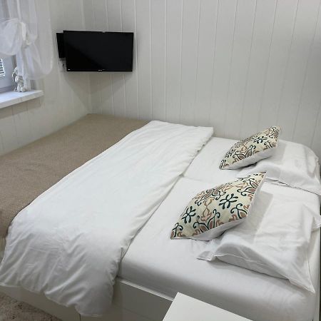 Апартаменты Cosy Apartmant In Годонин Экстерьер фото