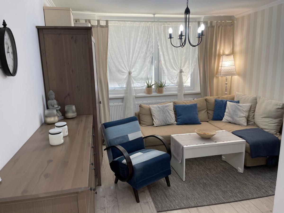 Апартаменты Cosy Apartmant In Годонин Экстерьер фото